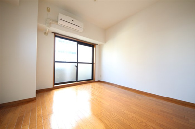 【居間・リビング】 | プレサンス梅田西