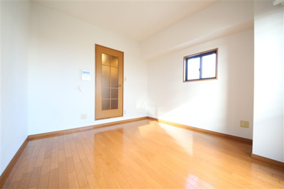 【居間・リビング】 | プレサンス梅田西