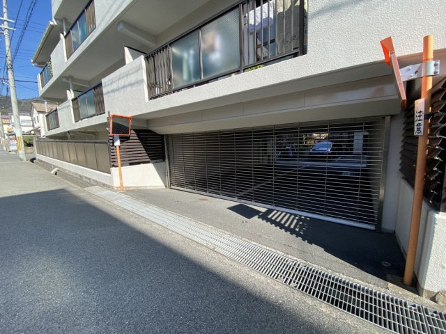 ウェルシー岡本のその他