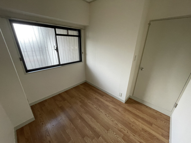 ウェルシー岡本のその他