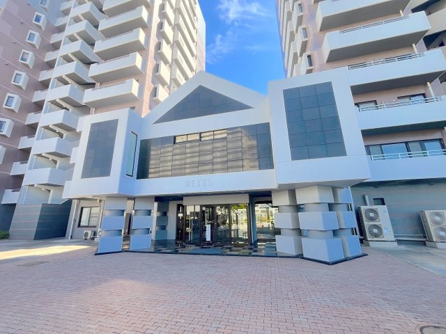 ネクサス香椎1号棟のエントランス