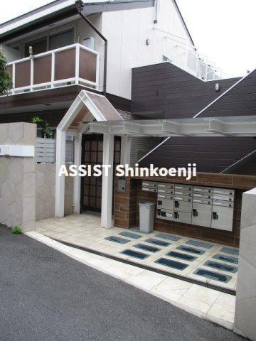 ガーデン杉並のエントランス