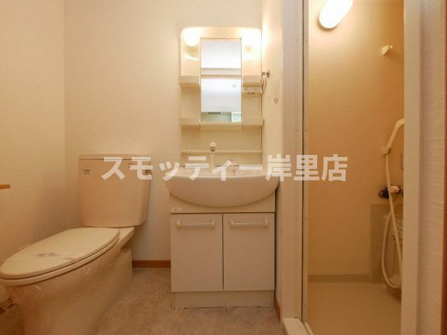 リアライズ住之江公園のトイレ|清潔感のあるトイレです