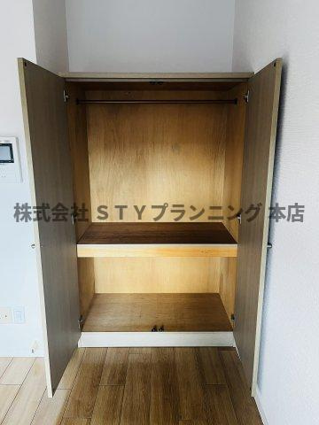 仲介手数料0円！クレスト泉の収納