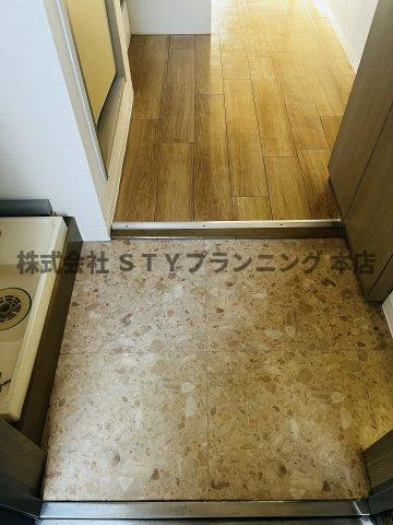 仲介手数料0円！クレスト泉の玄関