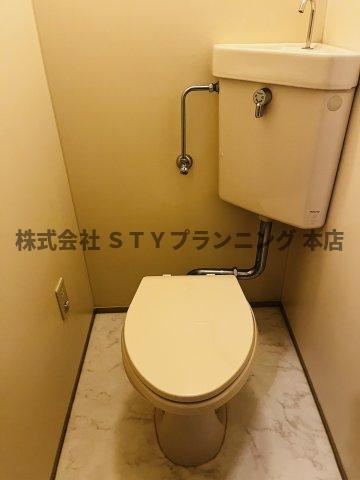 仲介手数料0円！クレスト泉のトイレ
