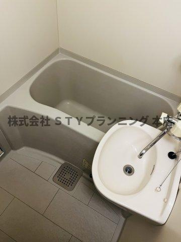 仲介手数料0円！クレスト泉の浴室