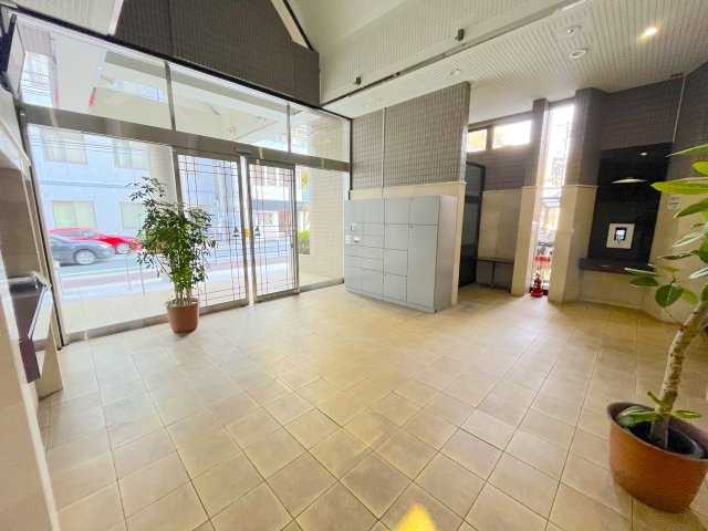 エンゼルハイム大濠公園南のエントランス