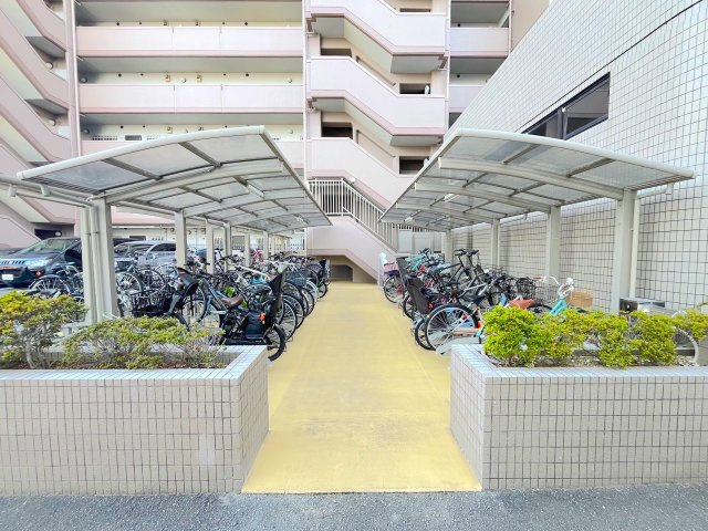 エンゼルハイム大濠公園南の駐輪場