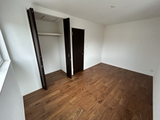 明石市藤江戸建１号棟の洋室