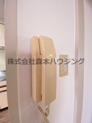【セキュリティ】 | 　香里園ヒルズ | インターフォンついてます