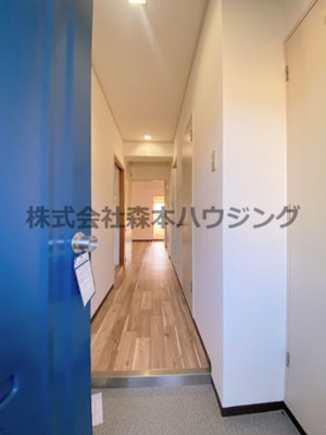 【内装】 | 　香里園ヒルズ | 明るい室内です