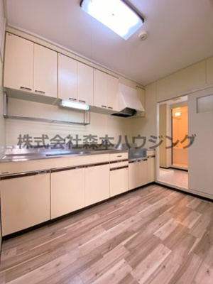 【キッチン】 | 　香里園ヒルズ | お料理しやすいキッチンです