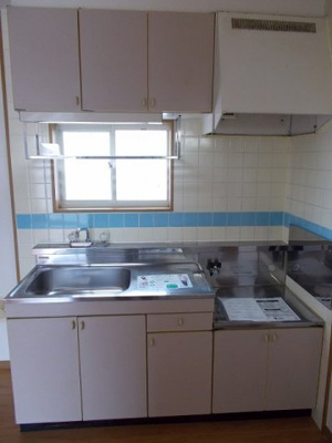 【キッチン】 | ＮＥＷＣＩＴＹ参番館 | コンパクトなキッチンで掃除もラクラク