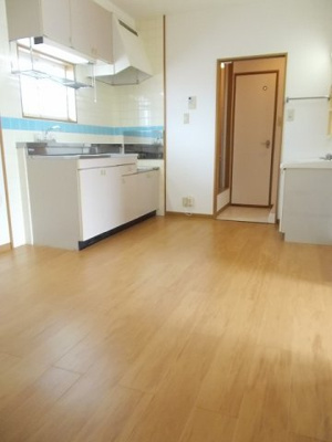 【キッチン】 | ＮＥＷＣＩＴＹ参番館 | コンパクトなキッチンで掃除もラクラク