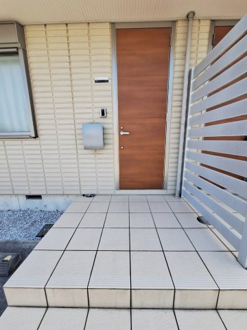 岡村メゾンのロビー