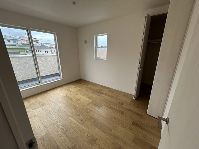 明石市藤江新築戸建４号棟の洋室