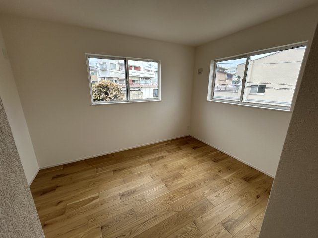 明石市藤江新築戸建４号棟の洋室