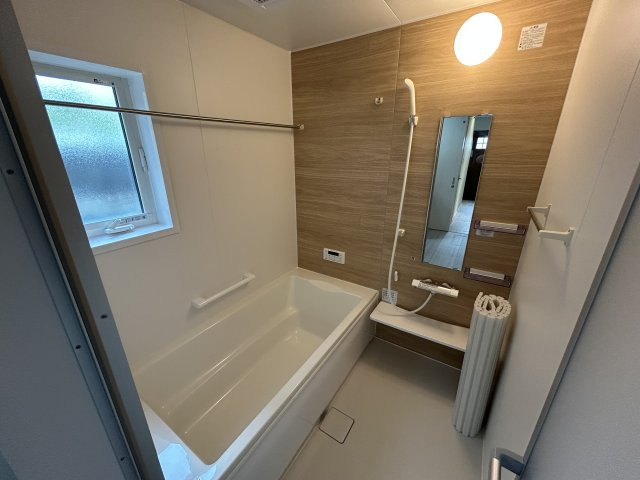 明石市藤江新築戸建４号棟の浴室