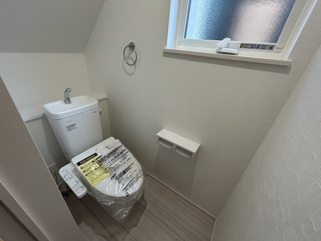 明石市藤江新築戸建４号棟のトイレ