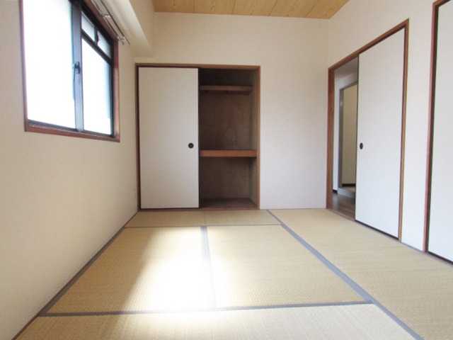 シャトーヌーボーの和室