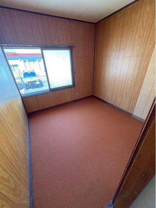 高台南向き4LDK！日当たりと眺望を叶える緑ケ岡の家♪の洋室|北側4.5帖洋室。趣味部屋にいいですね♪