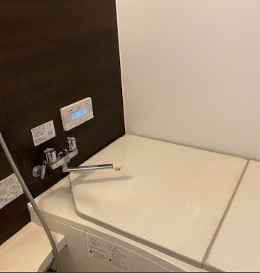 標茶町常盤町 【7DK以上】大型戸建の浴室|追い焚き機能付きで、いつでも温かいお風呂に入れます。