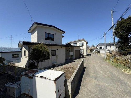 【敷地広々♪】釧路市城山２丁目 中古住宅の外観|周辺は静かで落ち着いた雰囲気の住宅街です♪