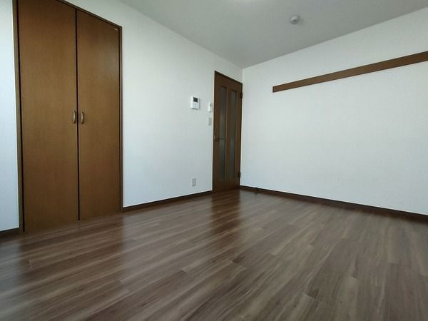 エストールⅡの寝室|他部屋参考写真