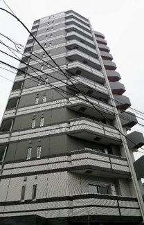 【外観】 | 鉄筋コンクリート造のがっちりとした造り。