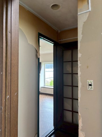 中鶴野　古家付土地のその他|傾いているので、現状住める状態ではありません。