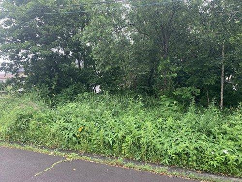 標津郡中標津町東17条北6丁目 【売地B】のその他|前面道路に上下水道管・都市ガス管がございます！