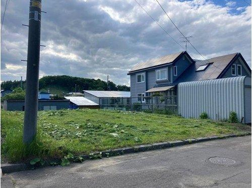 釧路町わらび3丁目　売土地の前面道路含む現地写真|建築条件がなくお好きな建築会社で家を建てられます。