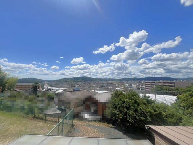 ◆２０２４年１０月リフォーム完了◆全居室６帖以上の４ＬＤＫ◆駐車４台可能◆山科区大宅中小路町の展望|バルコニーからの眺望