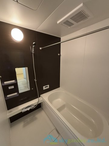 秦野市尾尻2期　新築戸建　全2棟1号棟の浴室