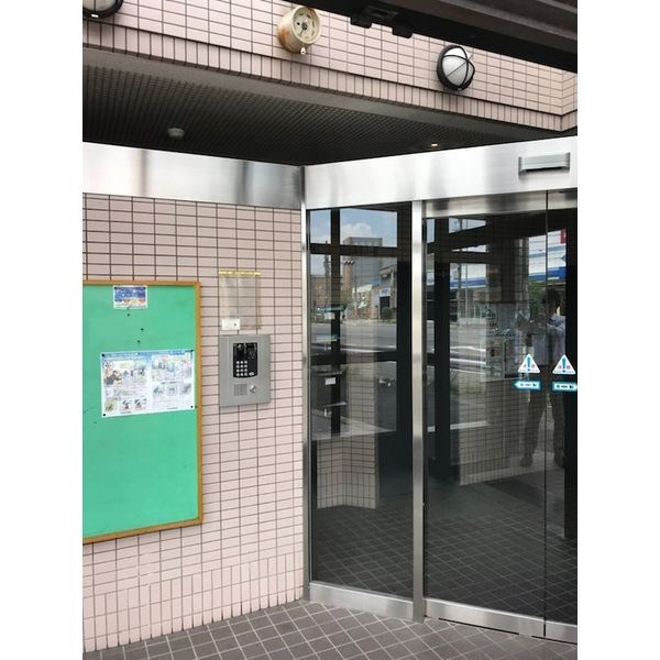 ハーモニアス元八事のエントランス