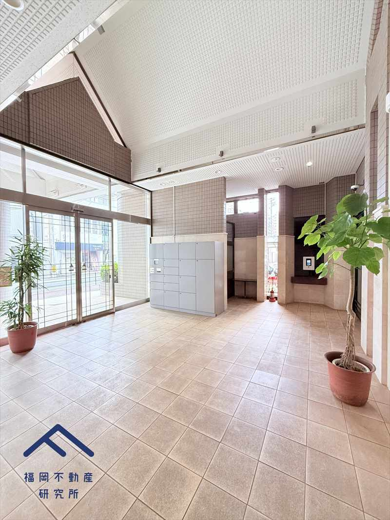 エンゼルハイム大濠公園南のエントランス