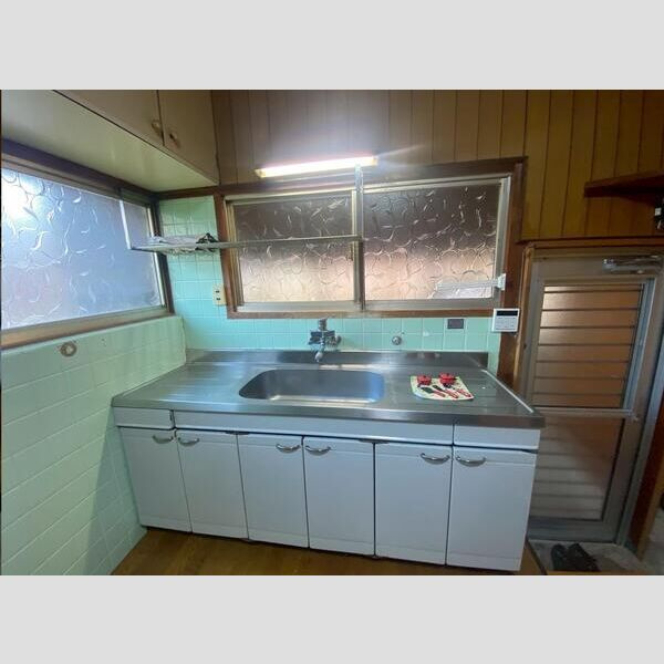 加太平屋戸建のキッチン