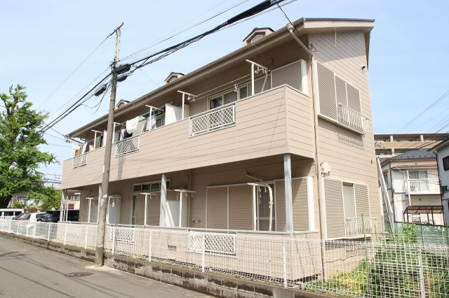 藤香ハイツの外観