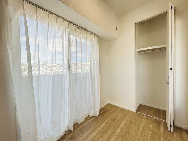 ディアコート識名の洋室