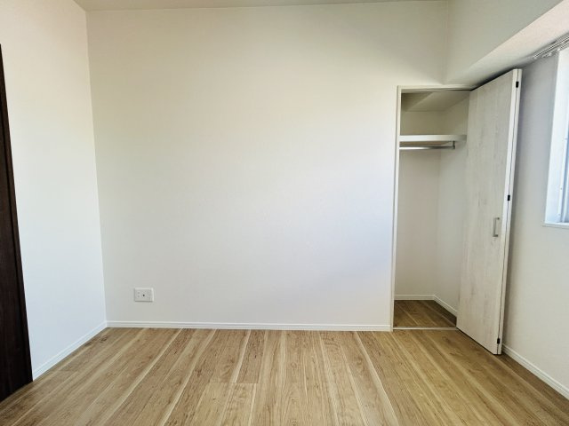 ディアコート識名の洋室