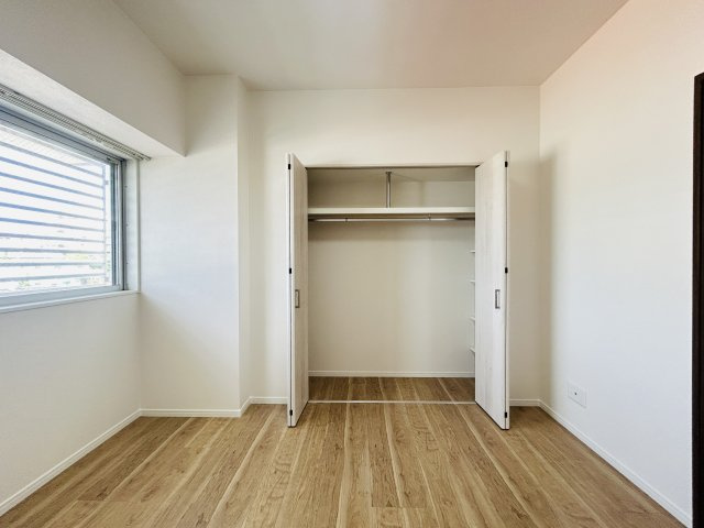 ディアコート識名の洋室