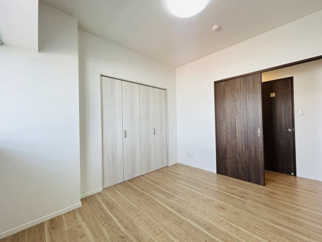 ディアコート識名の洋室