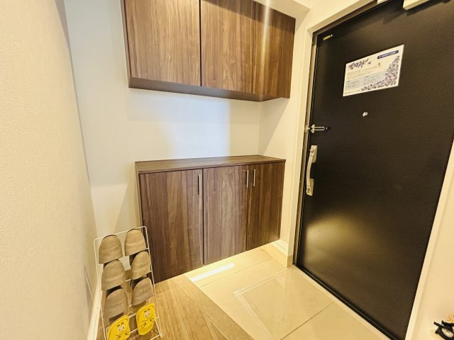 ディアコート識名の玄関