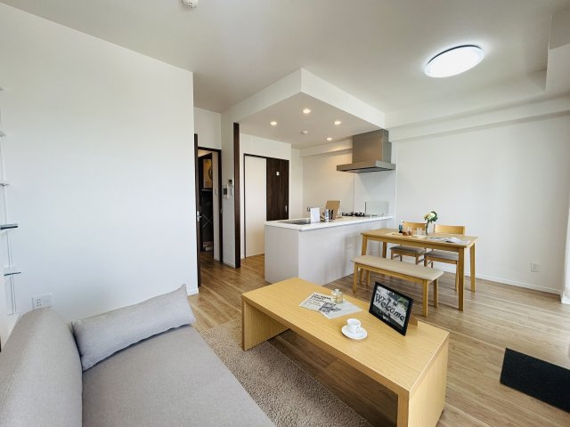 ディアコート識名の居間・リビング