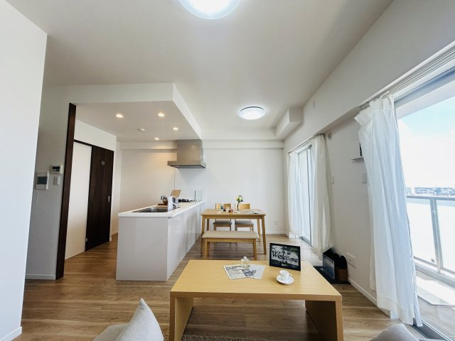 ディアコート識名の居間・リビング