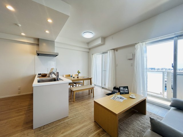 ディアコート識名の居間・リビング