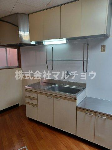 湊一戸建のキッチン|キッチンです