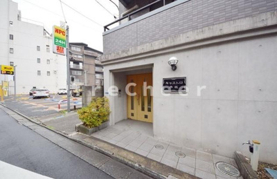 【エントランス】 | キャストロ赤坂