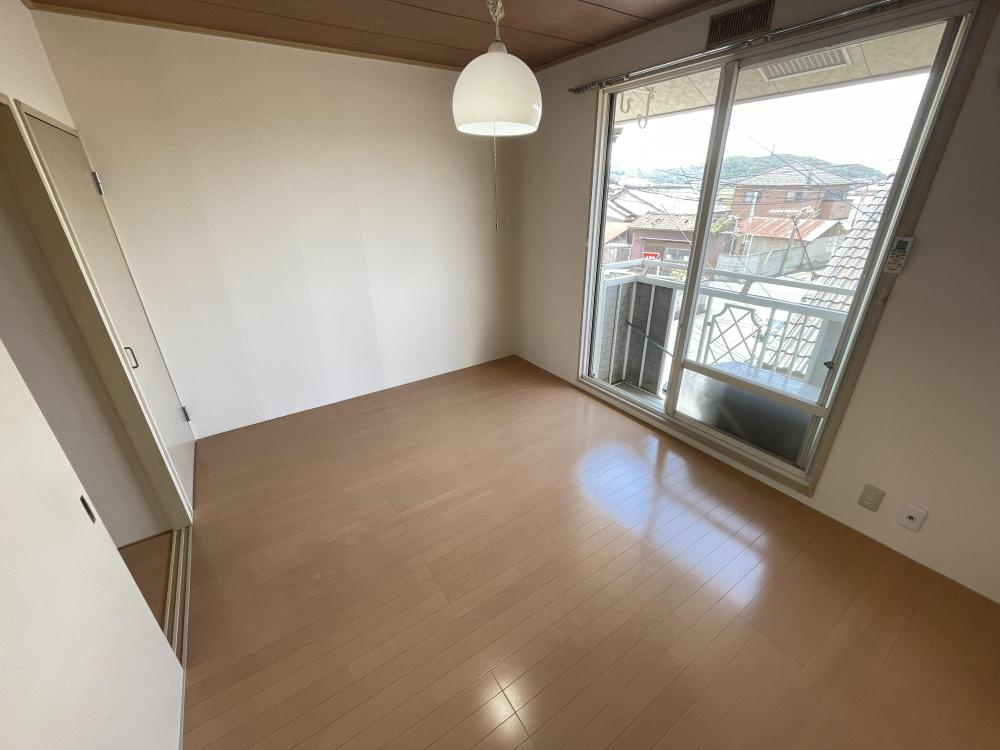 パナハイツMIYATAの洋室